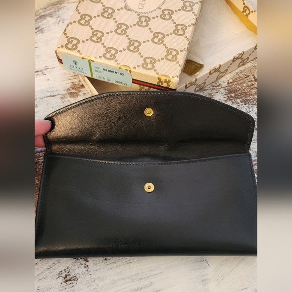 EUC Vintage Gucci Wallet - Picture 11 of 11